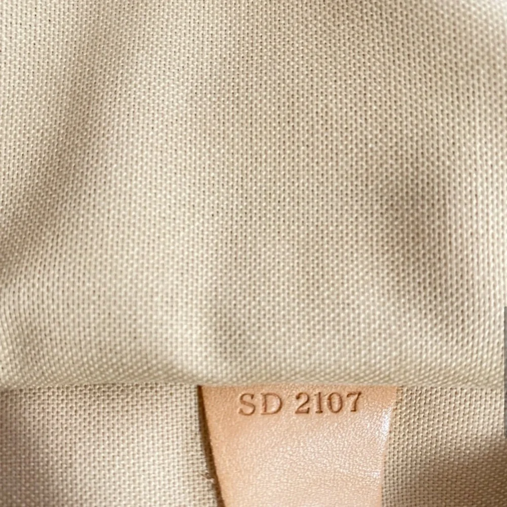 Authentic Louis Vuitton speedy 30 damier azur - Picture 8 of 13